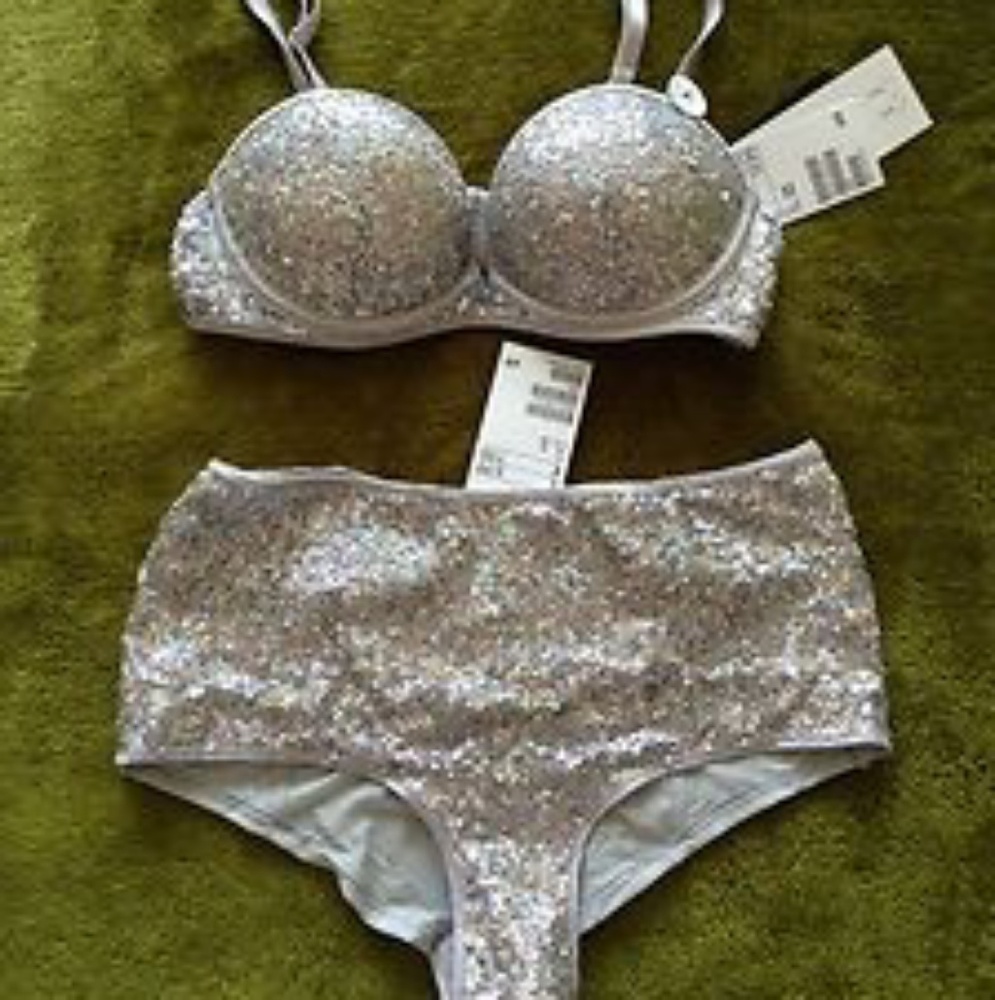 ISO H&M SILVER SEQUIN SET